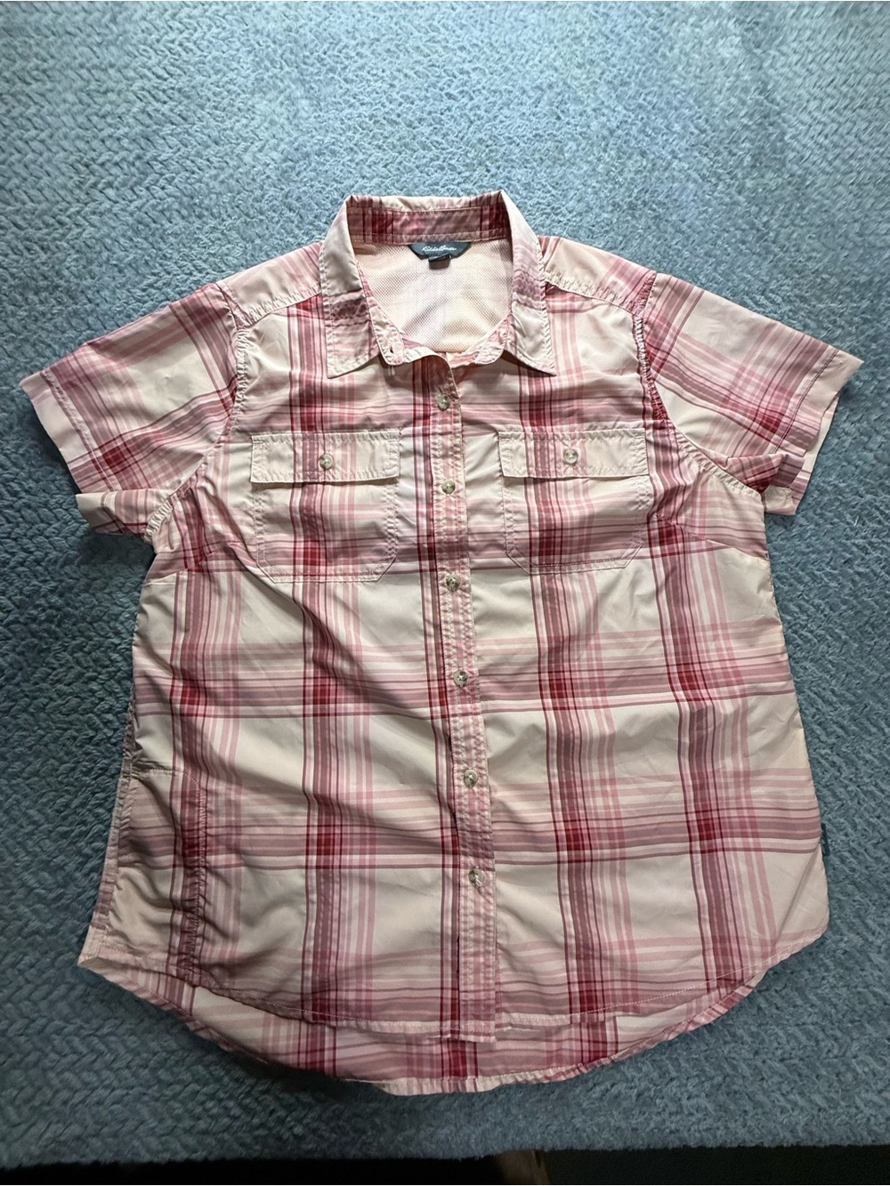 Eddie Bauer women’s Short-Sleeve Plaid Button-Up Shirt - large